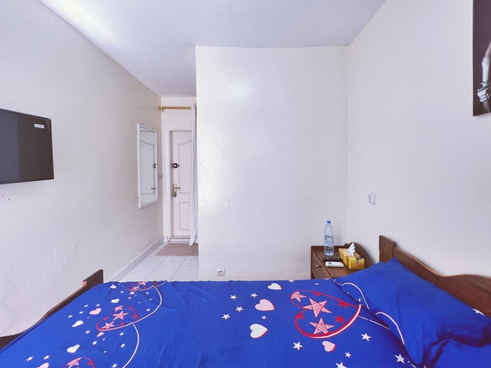 Residence Kane Diallo- Appartements Elegants Et Centraux A 达喀尔 外观 照片