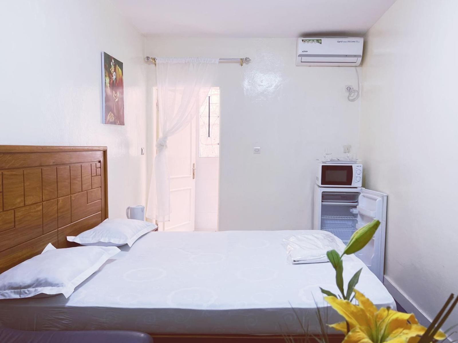 Residence Kane Diallo- Appartements Elegants Et Centraux A 达喀尔 外观 照片