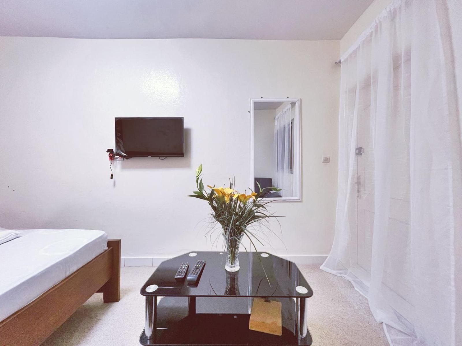 Residence Kane Diallo- Appartements Elegants Et Centraux A 达喀尔 外观 照片