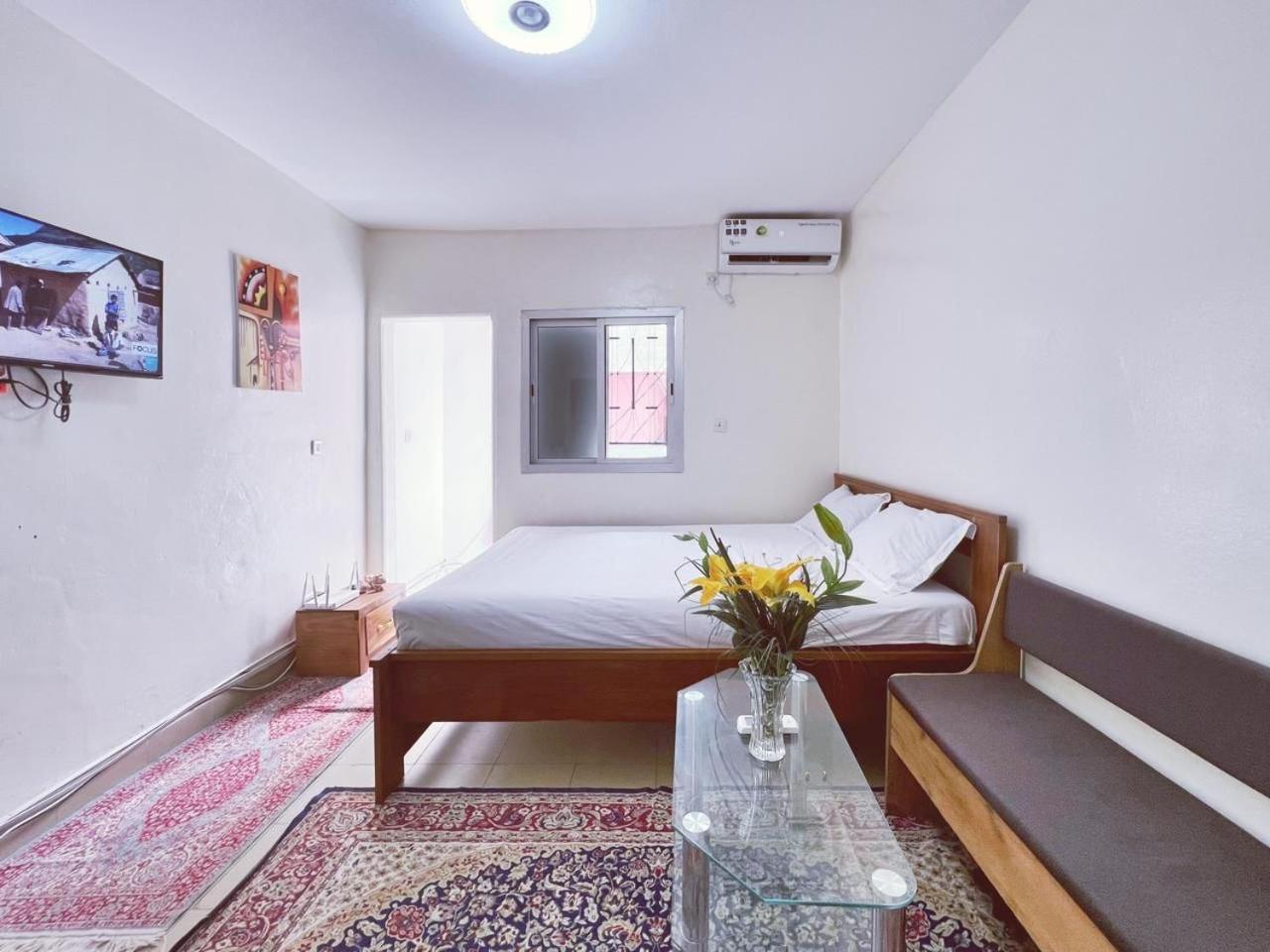Residence Kane Diallo- Appartements Elegants Et Centraux A 达喀尔 外观 照片
