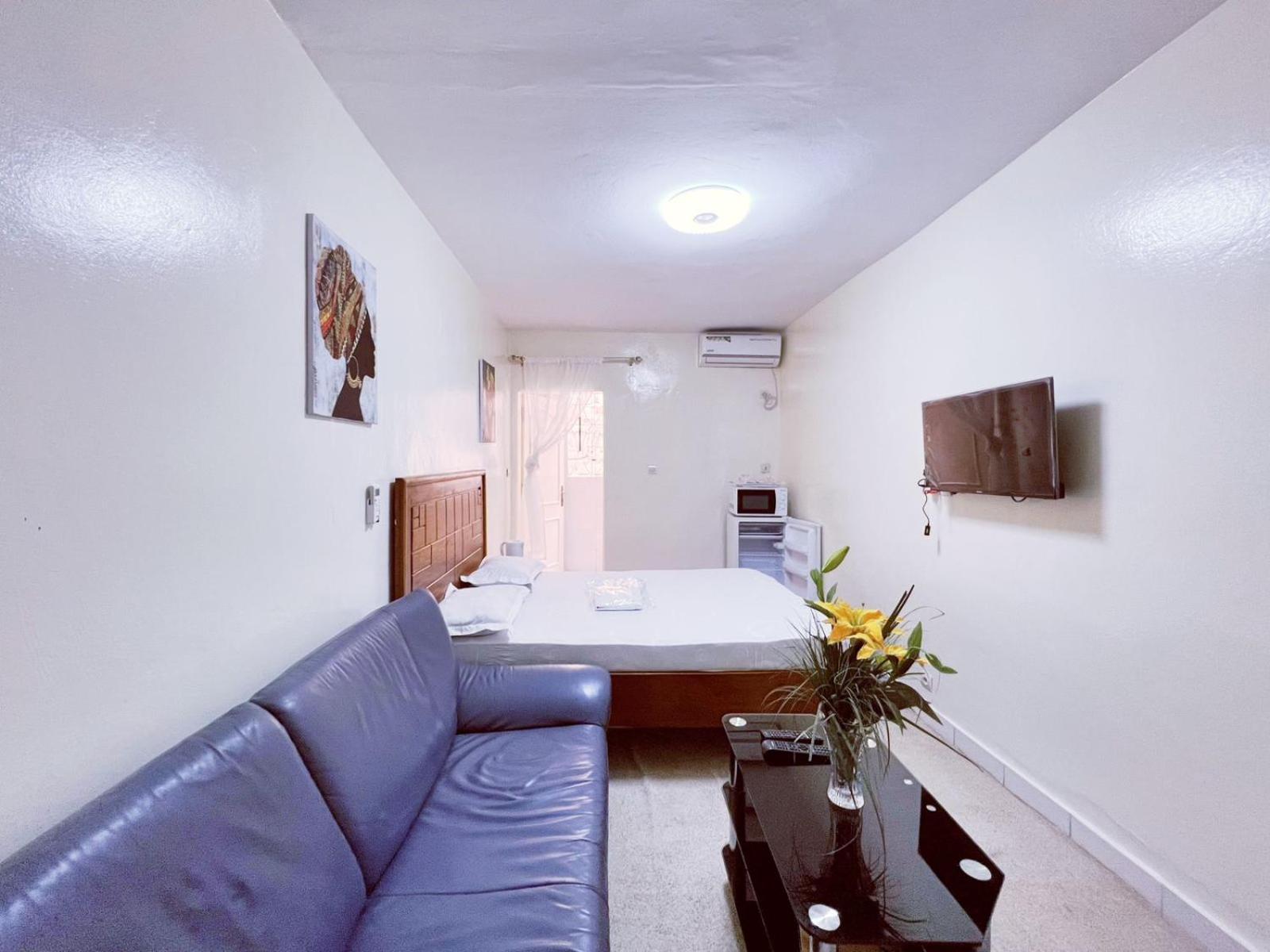 Residence Kane Diallo- Appartements Elegants Et Centraux A 达喀尔 外观 照片
